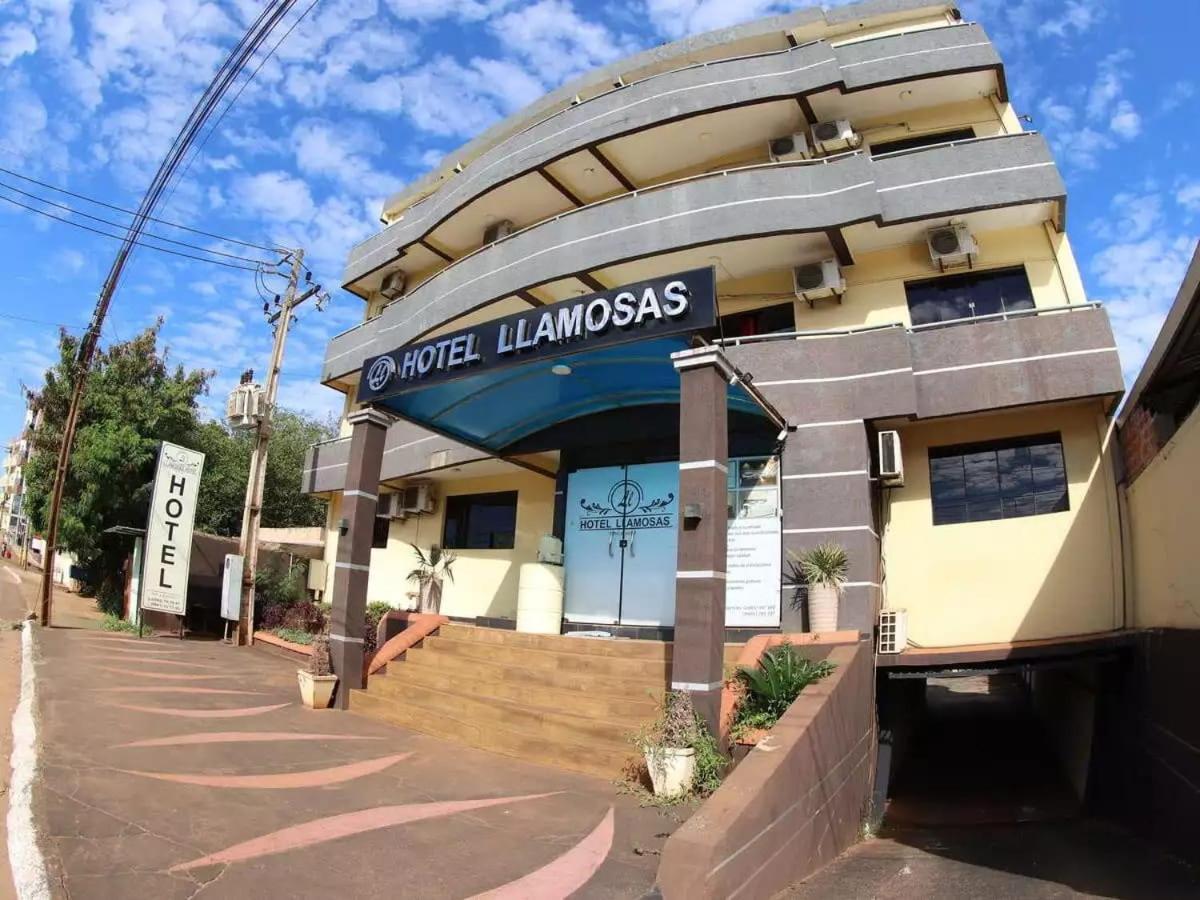 Hotel Llamosas Cidade do Leste Exterior foto